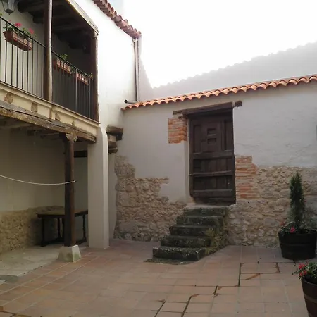 Apartamento Turísticos Peñafiel